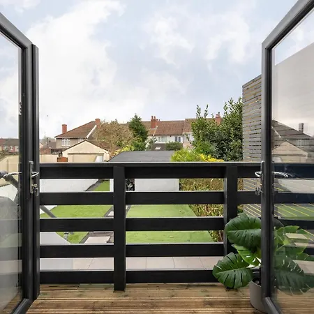 Apartman Modern And Cozy 4br Ideal For Families And Groups